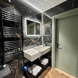  شقة Queens Luxury