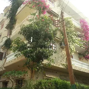 زيارة الفندق