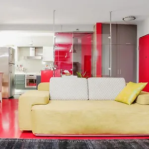 Metro Appartement Tirana